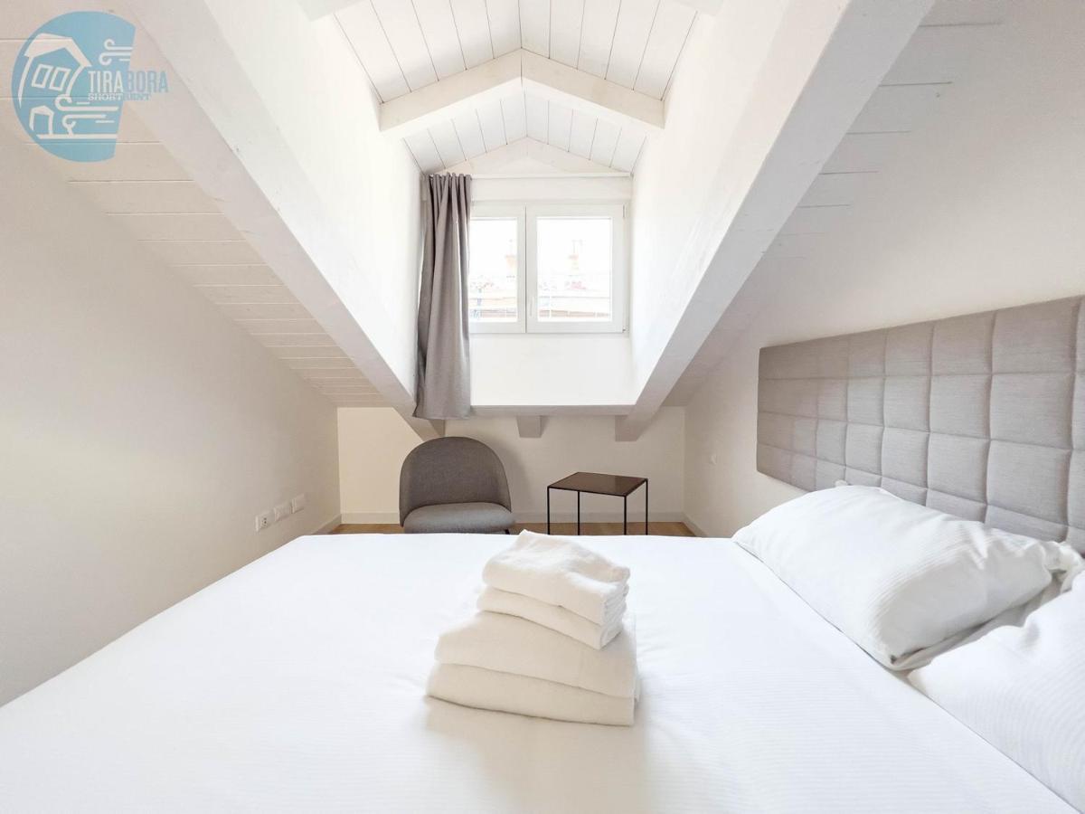 Appartamento Slataper 19 Tirabora Short Rent Trieste Esterno foto